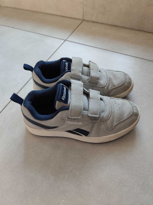 Adidasi Reebok cu scai