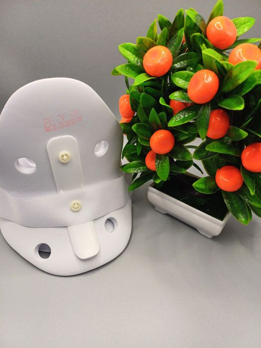 Воротник ортопедический средно жесткий для шеи