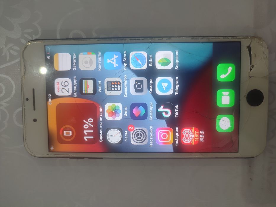 iPhone 7 plus смартфон