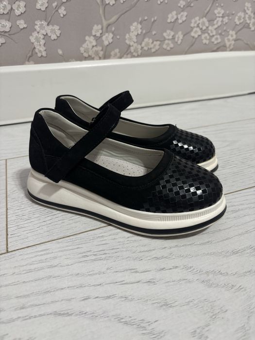 Туфли для девочки