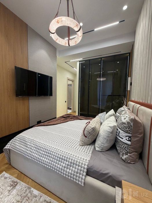 Новомосковская Новостройка ЖК Wiston 3 комнатная 5 этаж, 80м2. Люкс