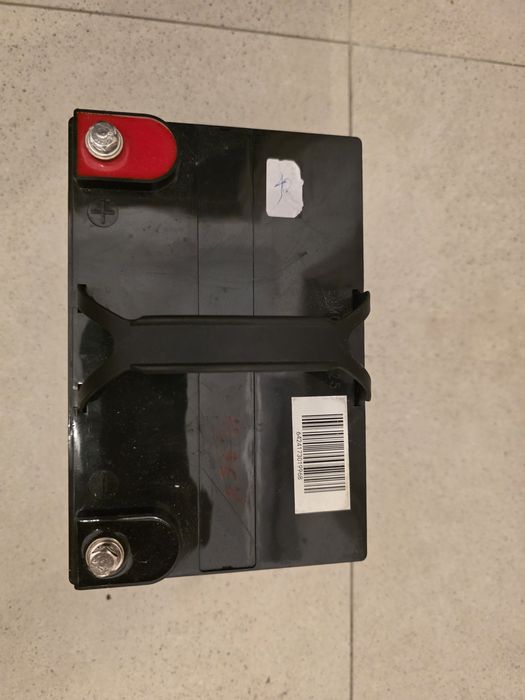 Baterie Deep Cycle Caranda 12V 35Ah – Utilizată foarte rar / Ca nouă