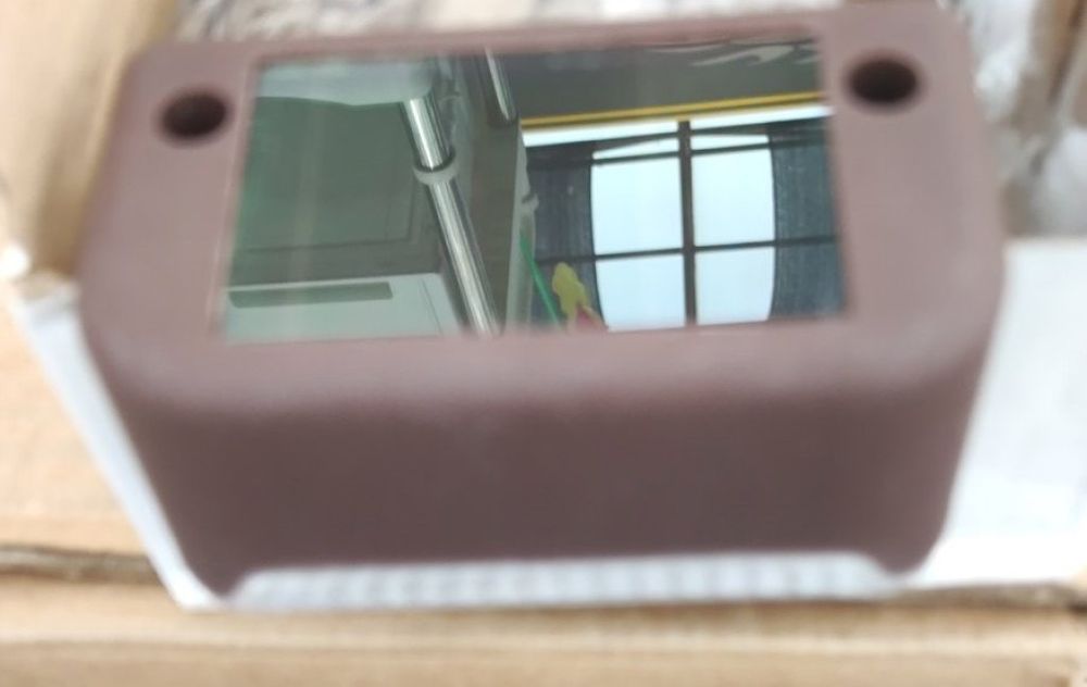 Водоустойчиви соларни лампи за декориране на огради стъпала външни палуби парапети Сменящи се цветове в синьо зелено червено и розово