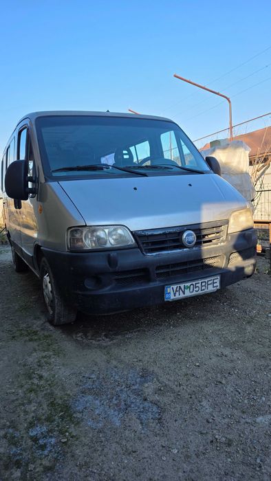 FIAT DUCATO 2002 , 6 locuri plus spatiu de transport marfa