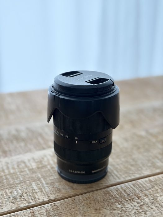 Obiectiv Sony E 18-200mm F3.5-6.3 OSS LE (SEL18200LE) - stabilizare optica