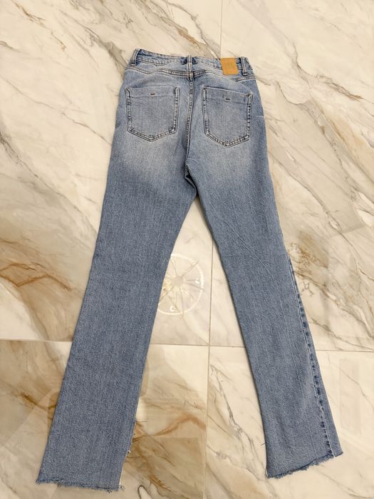Zara джинсы размер XS