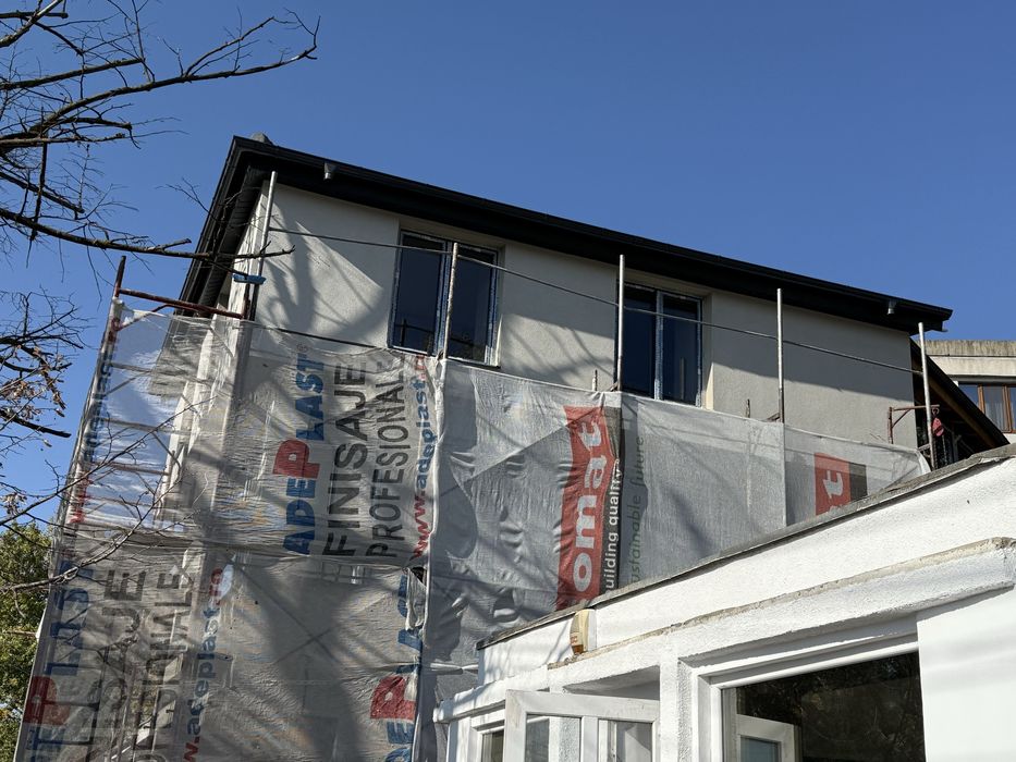 schela metalica de inchiriat