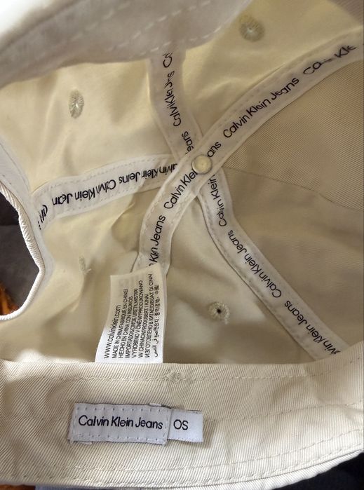 Оригинал кепка Calvin Klein Jeans