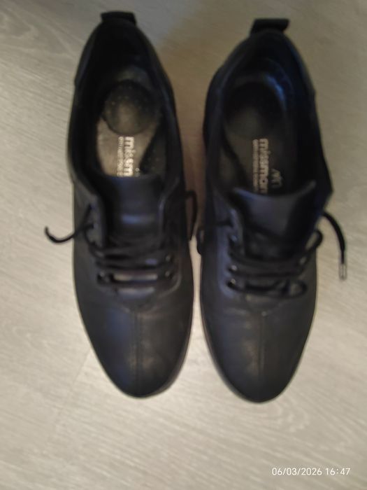 Дамски обувки от естествена кожа