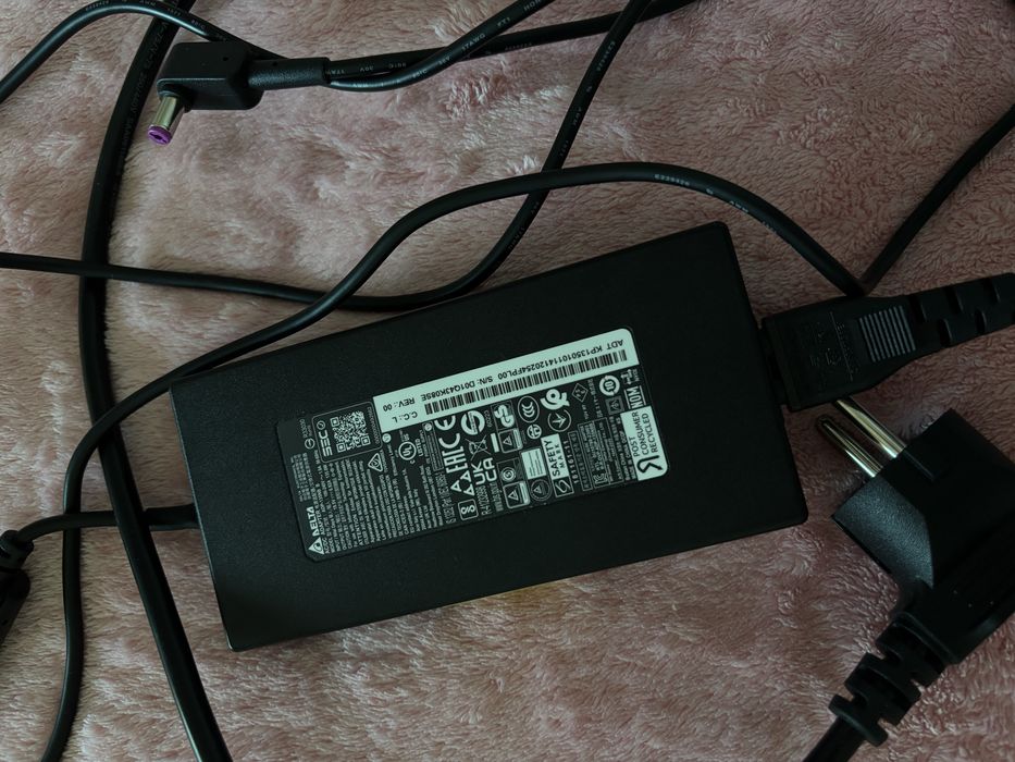 Acer Nitro V15 (ANV 15-51)- Intel i7-13620H/ 16GB RAM/ 144Hz