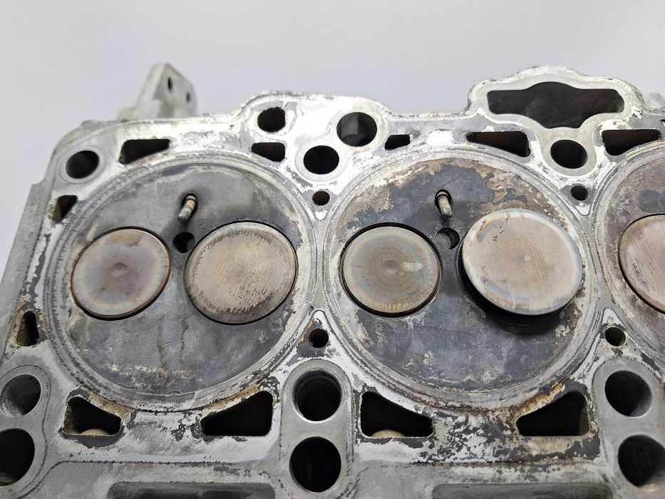 Chiulasa Motor Volkswagen Passat Variant 3C5 2005 - 2011 Tdi Bmp 03G103351C / 038103267Ex