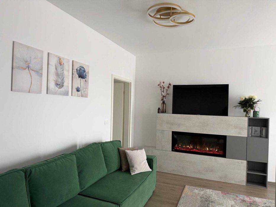 Apartament de vanzare, 3 camere, semi-central, zona Badea Cartan, mobilat/ utilat/ parcare privata/ boxa