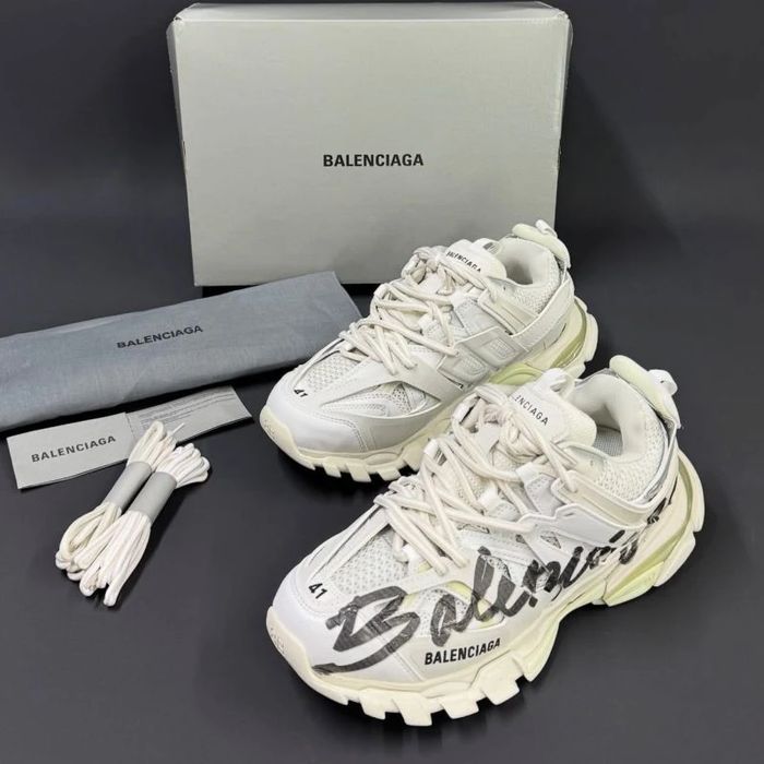 Balenciaga Track Graffiti "White/Black"