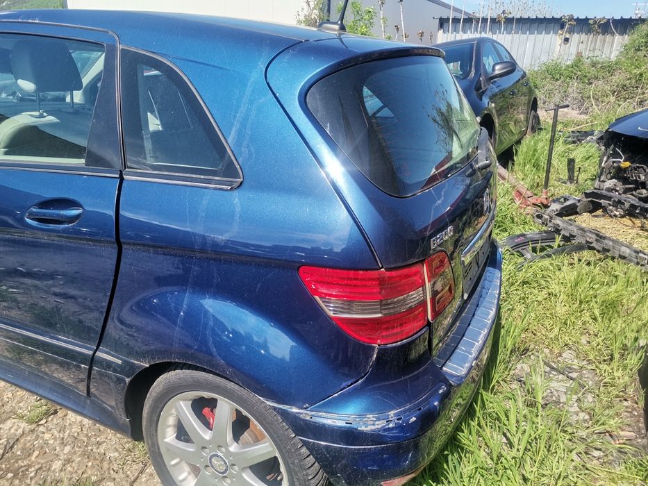 Mercedes b classa w245 2.0CDI 140кс за части