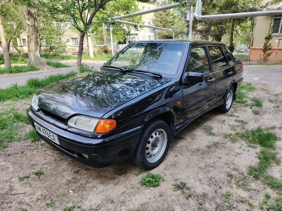 Прадётся автомобиль ВАЗ-2115 Лада-Самара