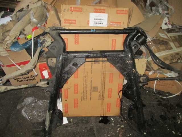 Jug cadru motor fata BMW X5 E53 motor 3,0 diesel stare perfecta