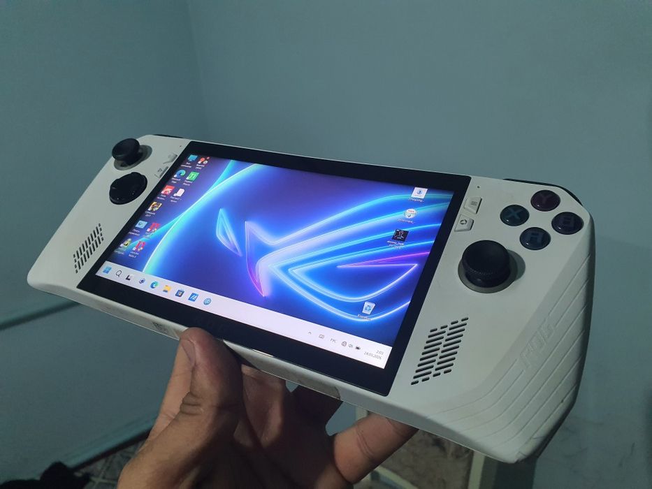 Asus rog ally z1 extreme 512 gb aybi yoq remont bomagan