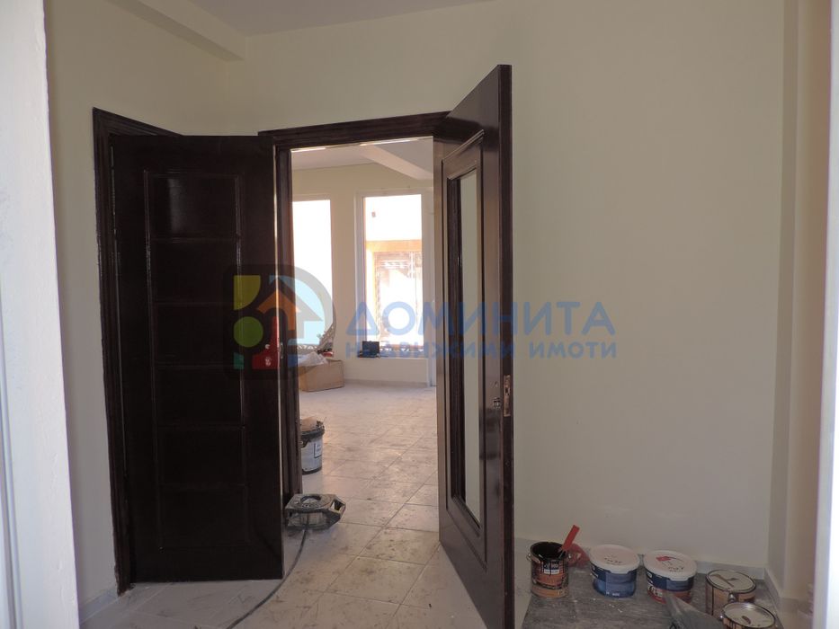 Продава се Къща в Приморско - 158 кв.м за 950 €/кв.м - Снимка #2