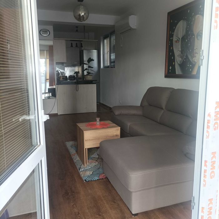 Продава се Едностаен апартамент в Стара Загора, Център - 45 кв.м за 1304 €/кв.м - Снимка #6