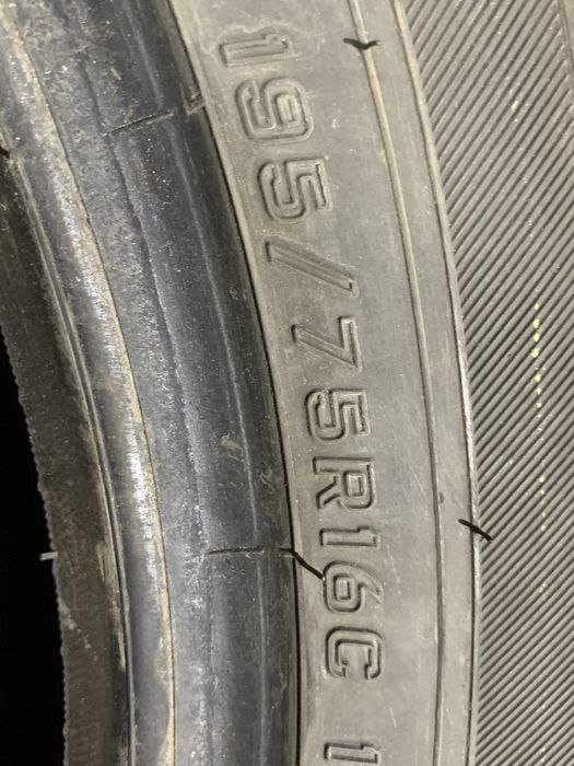 Set 195 75 16C anvelope de iarnă