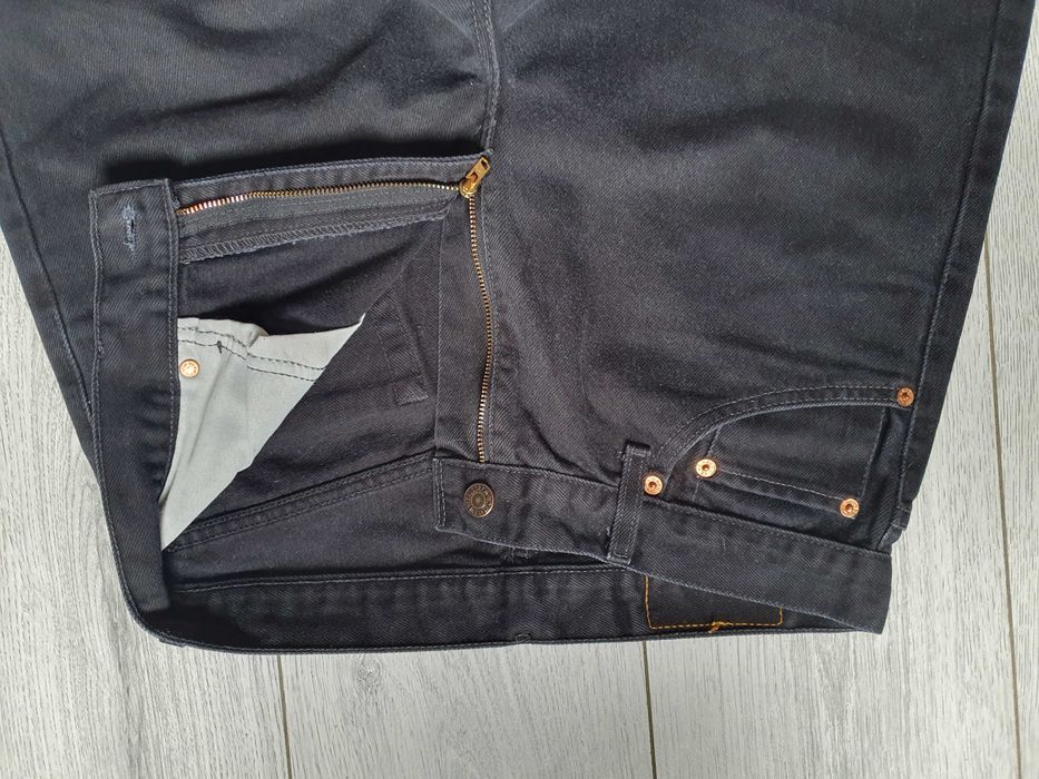 Blugi LEVI'S 521 - Marime W32 L32 (Talie 79 cm)