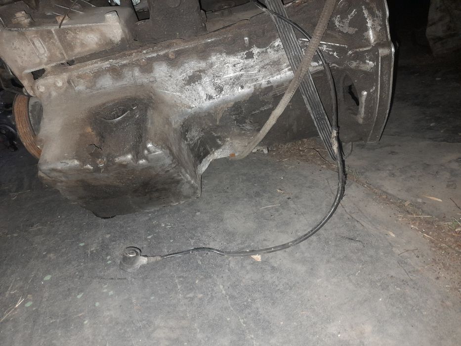 Запчасти двигателя102 мерседес 190