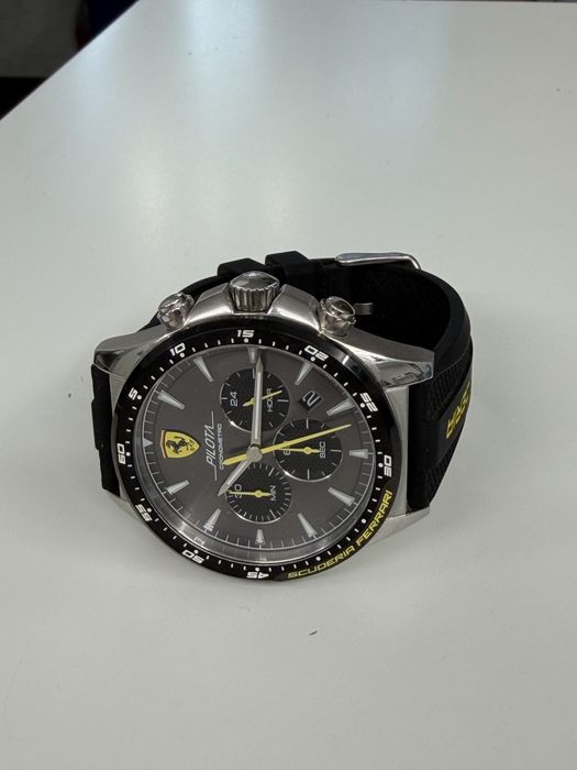 Ceas Ferrari Pilota cod unic 5278