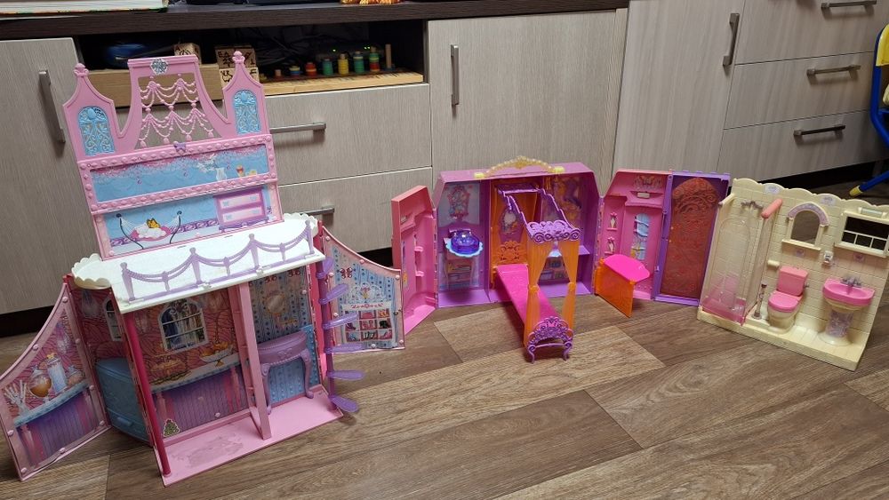 Складные домики для кукол Барби