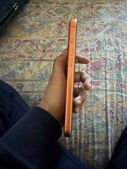 vand iphone 17 pro max