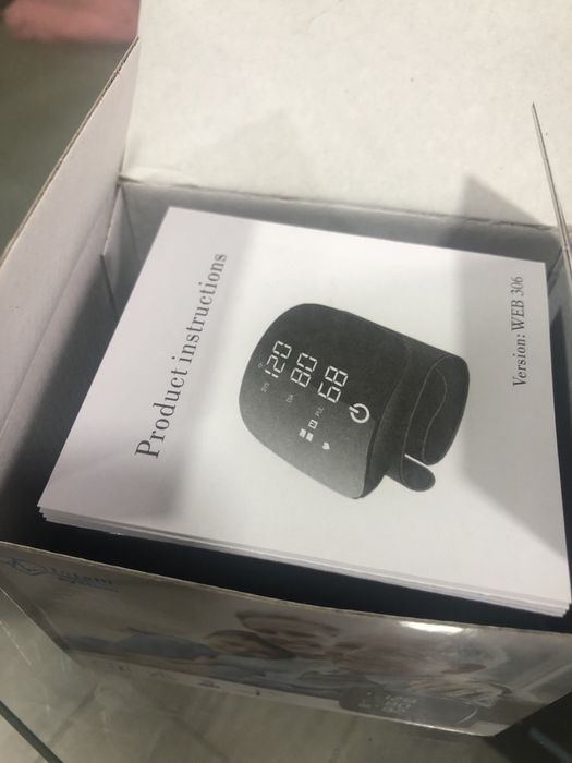 Тонометр на запястье пульс/давление USB кабель Аккумулятор Доставка