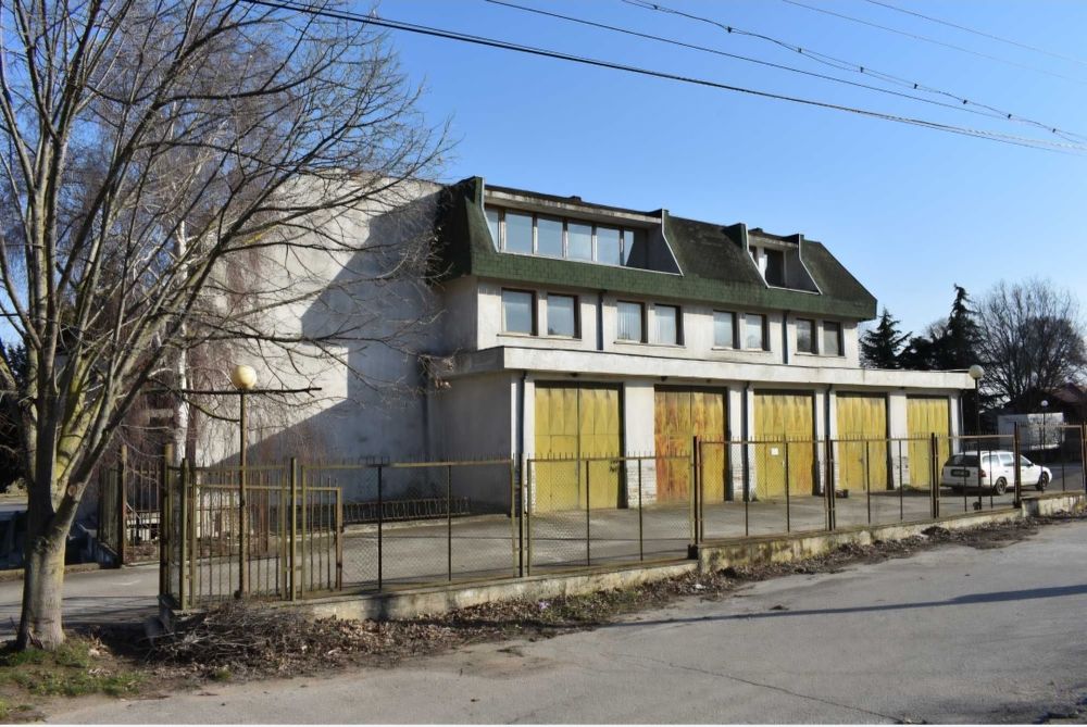 Собственик продава сграда в гр. Шабла - с потенциал за хотел