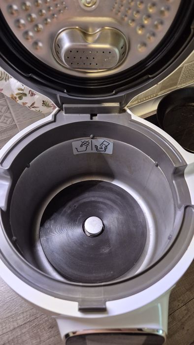 Multicooker inteligent Tefal Cook4Me+ CY851130, 150 retete presetate, 6 moduri de gatire