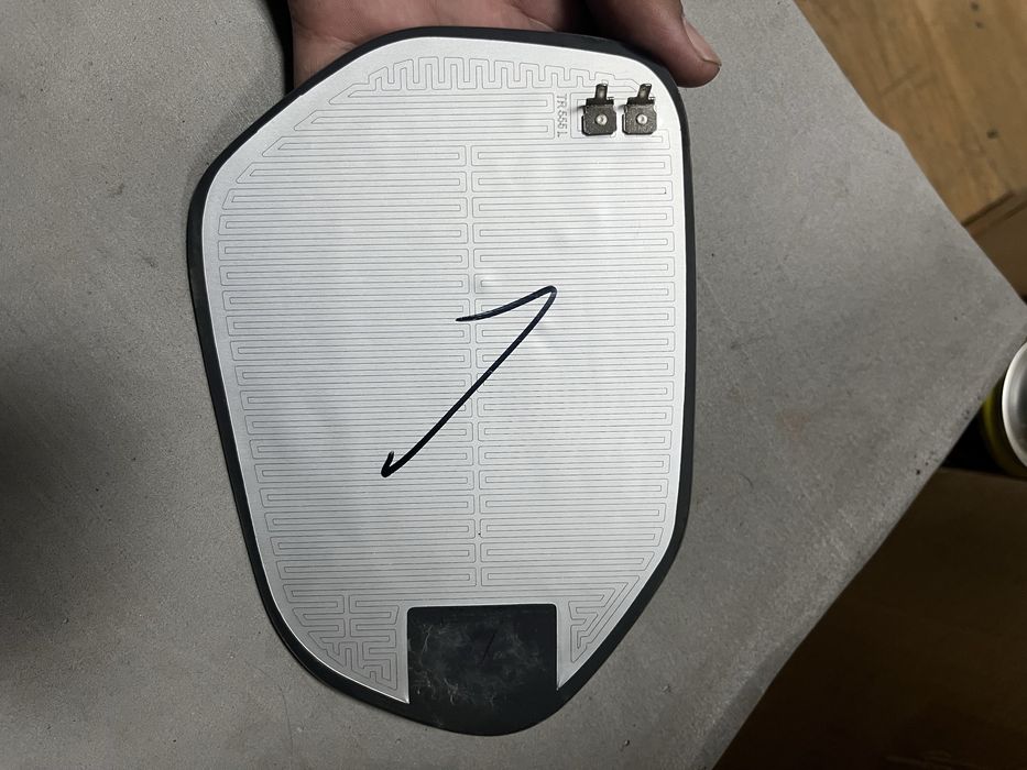 Подогрев боковых зеркал