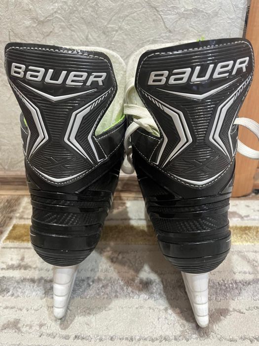 Коньки Bauer хоккейные