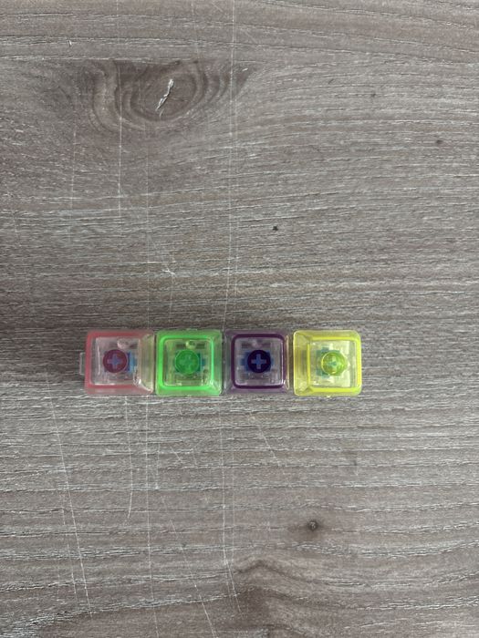 продам клавиатуру 4 клавиши