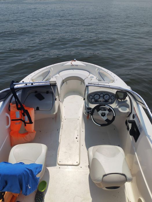Barca volvo penta Glastron MX 175