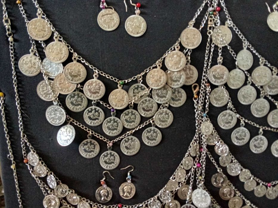 Комплект колие- пендари с обеци