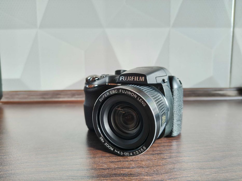 Fujifilm finepix S3400