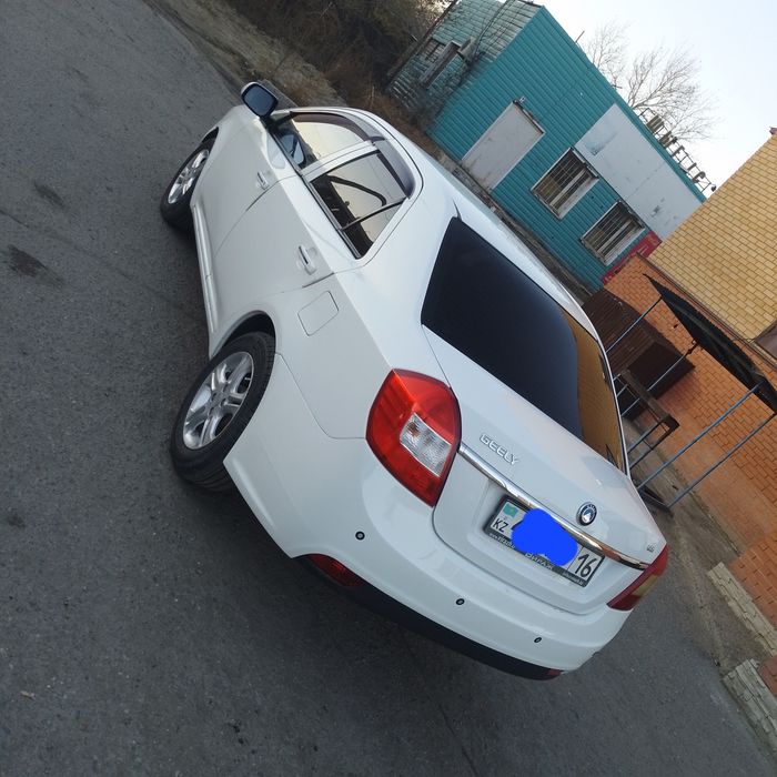 Продам Geely gs6