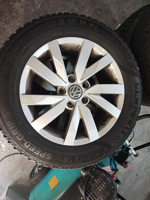 Jante aliaj passat b8 amvelope iarna 8mm