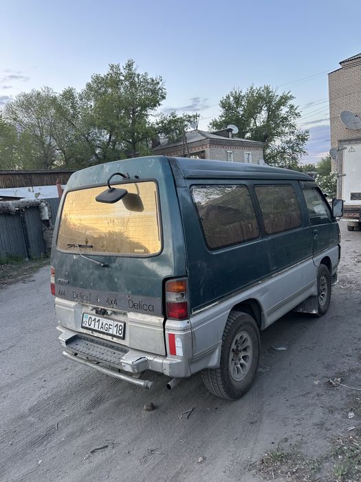 Продам Mitsubishi delica