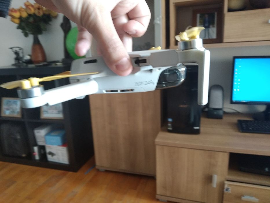 Дрон Dji mini SE