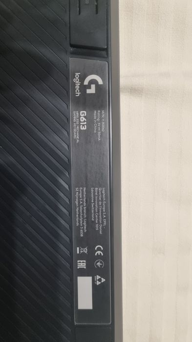 Tastatura  gaming Logitech G613 + dongle USB