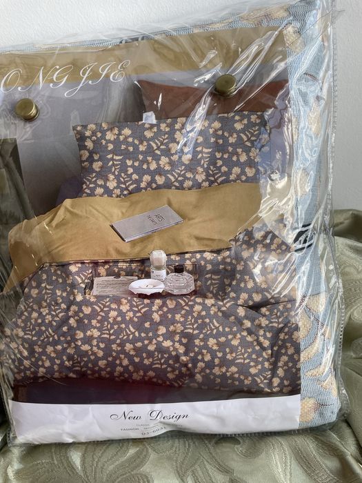 Продам пост комплекты, одеяла, подушки новые