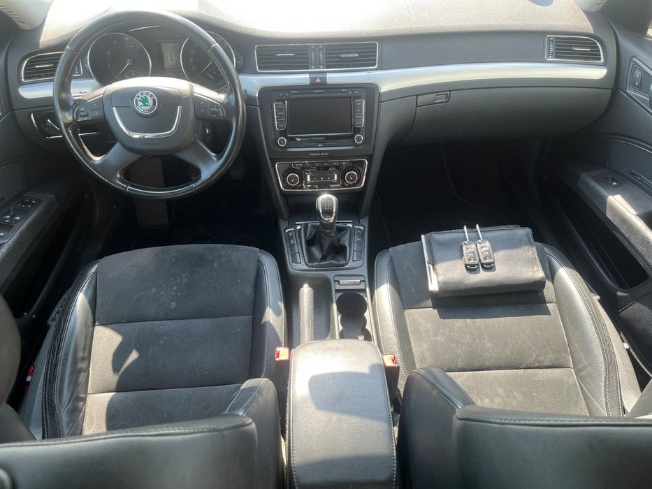 Dezmembrez skoda superb 1.8 benzina 4x4