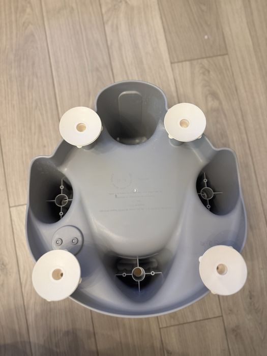 Scaun bebe pentru baie