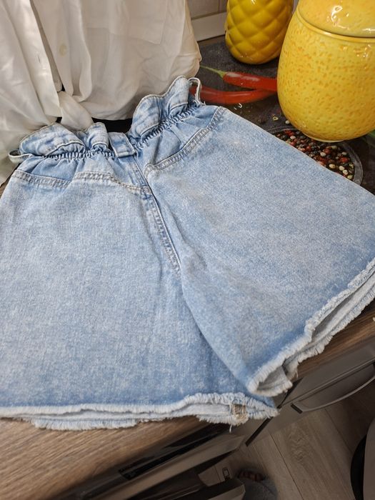 Pantaloni scurtu denim si doaua camasi mas 146-152