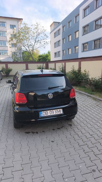 VOLKSWAGEN Polo 2011 — imagine 3
