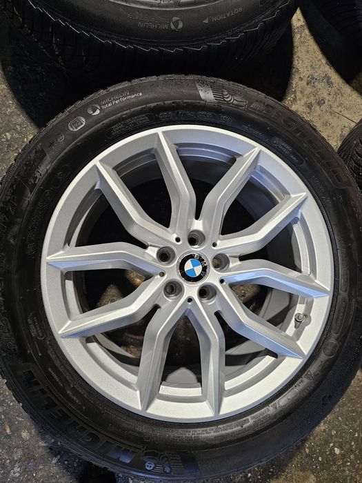 Jante BMW X5/X6 G05/G06 R19 originale cu anvelope iarna