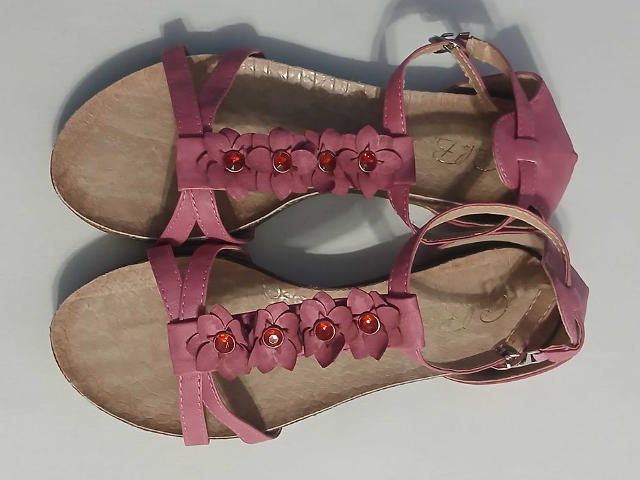 Нови дамски сандали Paolo Bocceli